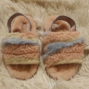 UGG Kids sz 10 Fluff Yeah Cali Collage Slide